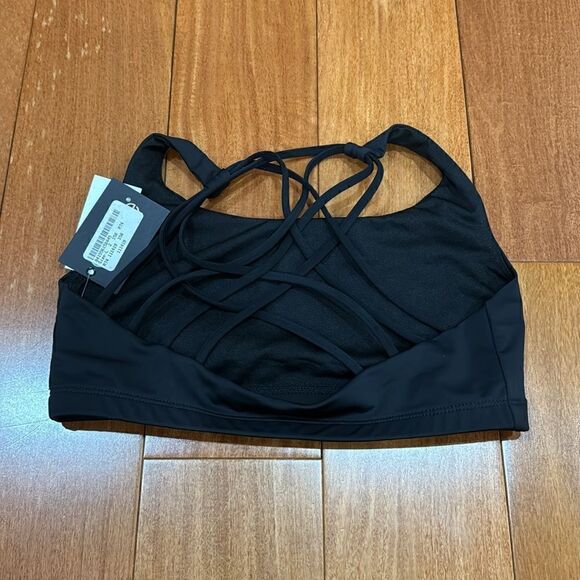 NWT Onzie chic black yago workout sports bra size L - Picture 4 of 9